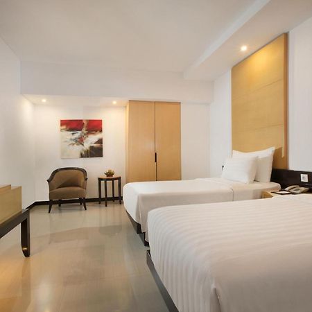 Hotel Santika Premiere Malang Rum bild