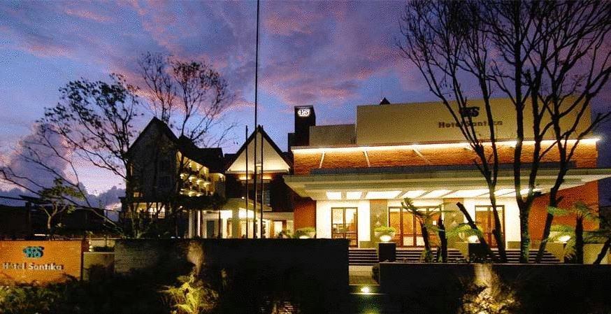 Hotel Santika Premiere Malang Exteriör bild