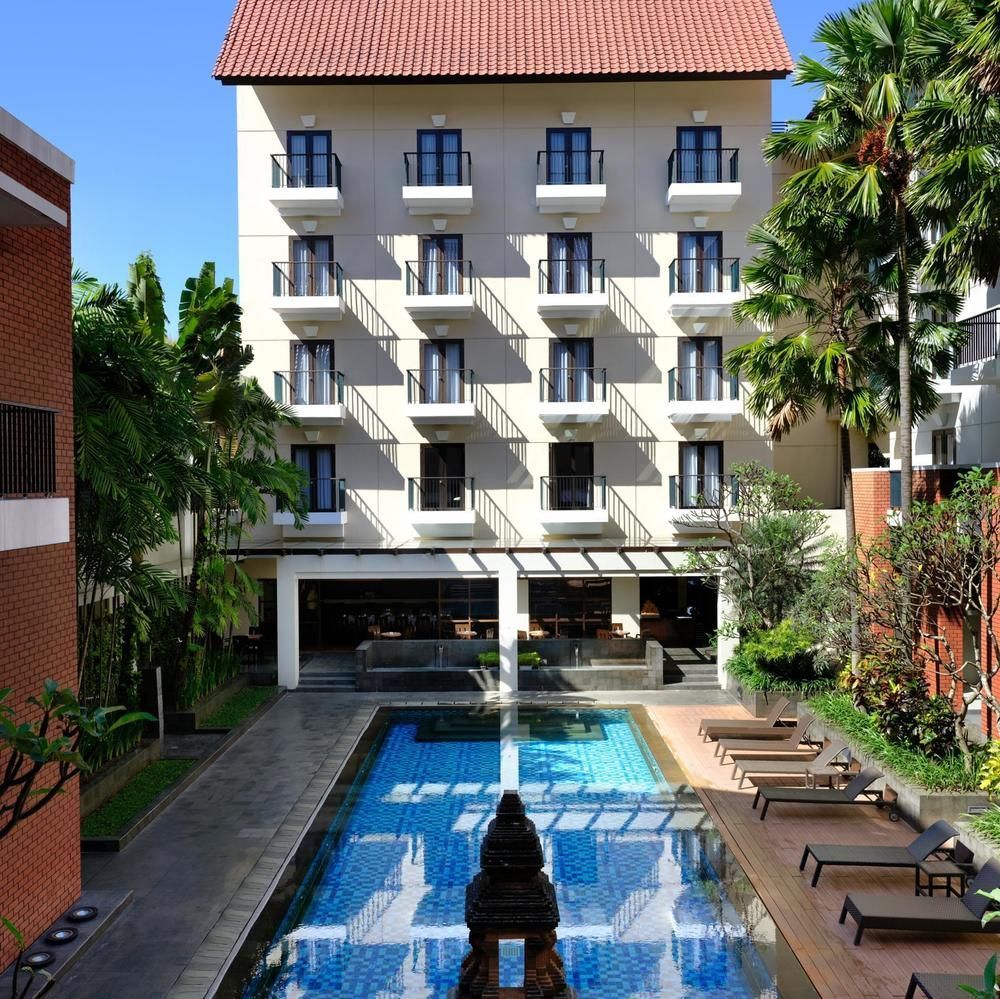 Hotel Santika Premiere Malang Exteriör bild