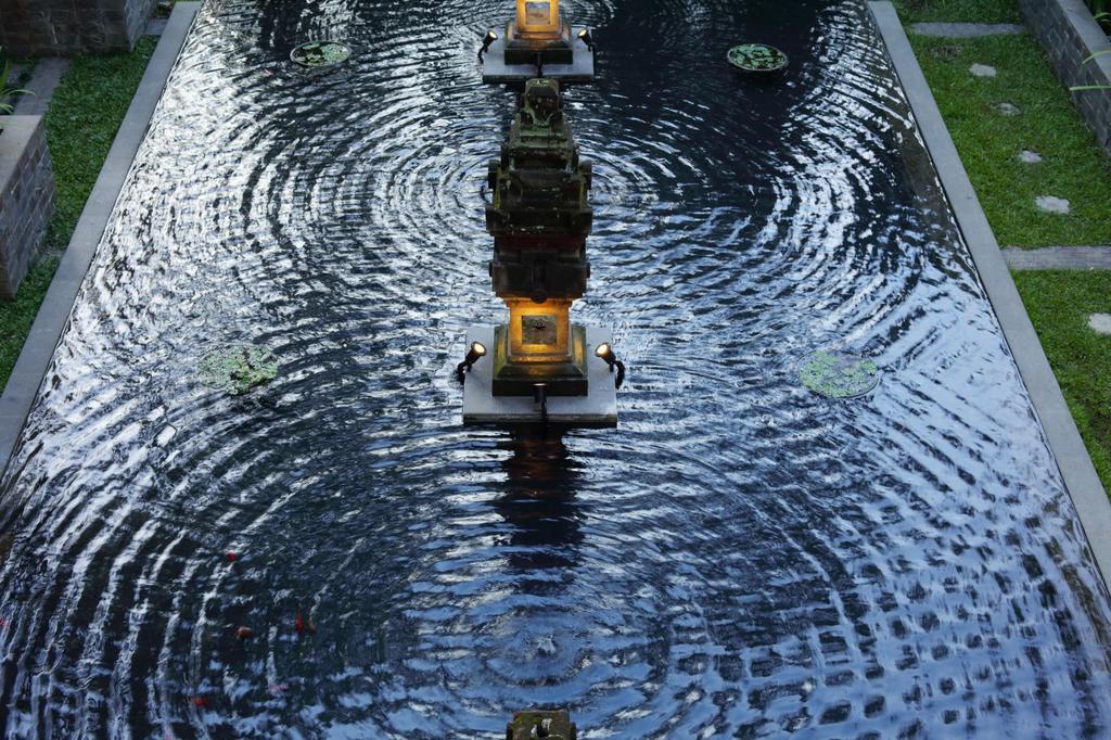 Hotel Santika Premiere Malang Exteriör bild